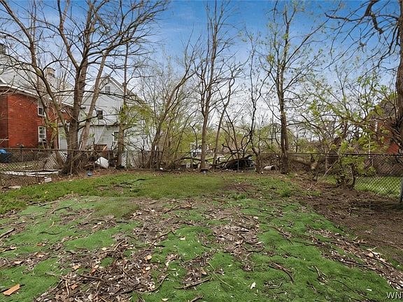 5th image of 451 7th St