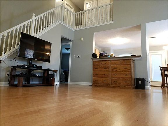 2nd image of 2361 Amberleigh Dr