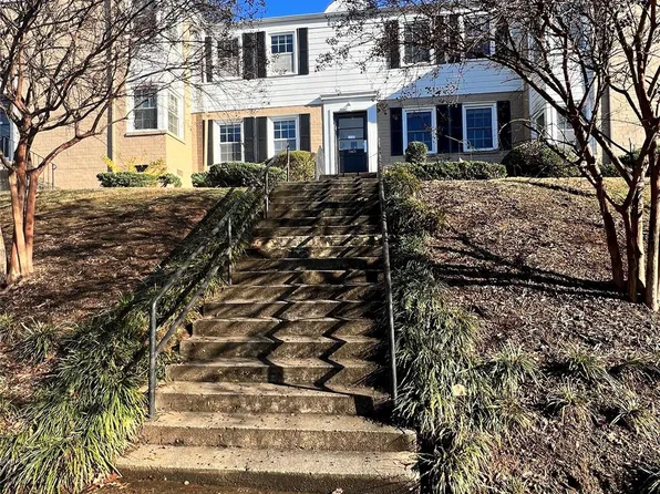 565 Wakefield Dr APT A, Charlotte, NC 28209