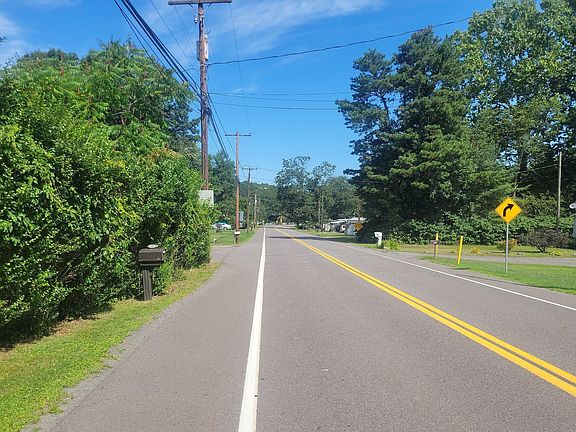 3rd image of 134 Glendale Rd