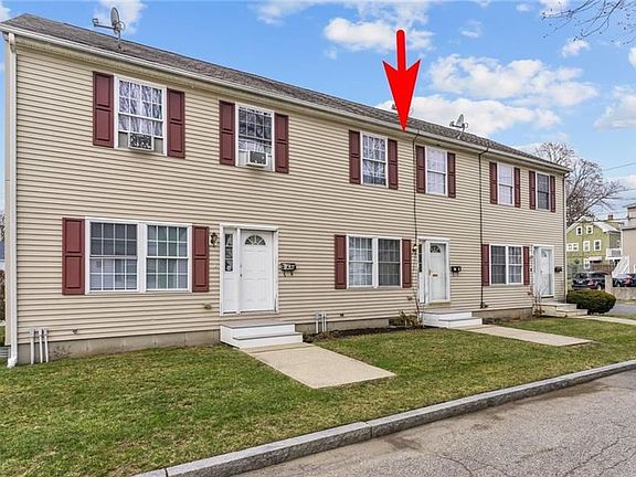 4th image of 11 Newcomb St #B