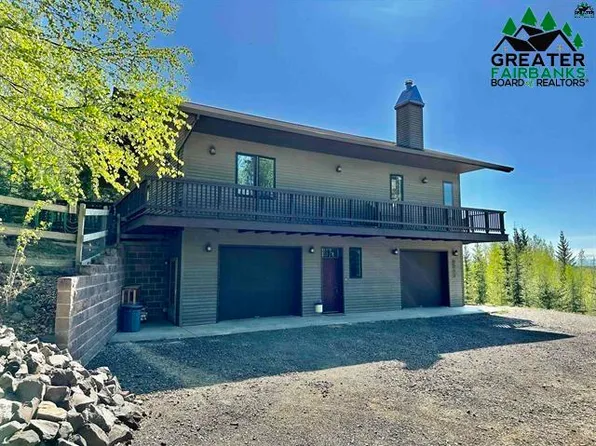 2211 Larissa Dr, Fairbanks, AK 99712