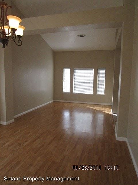 1st image of 2768 Woodmont Dr