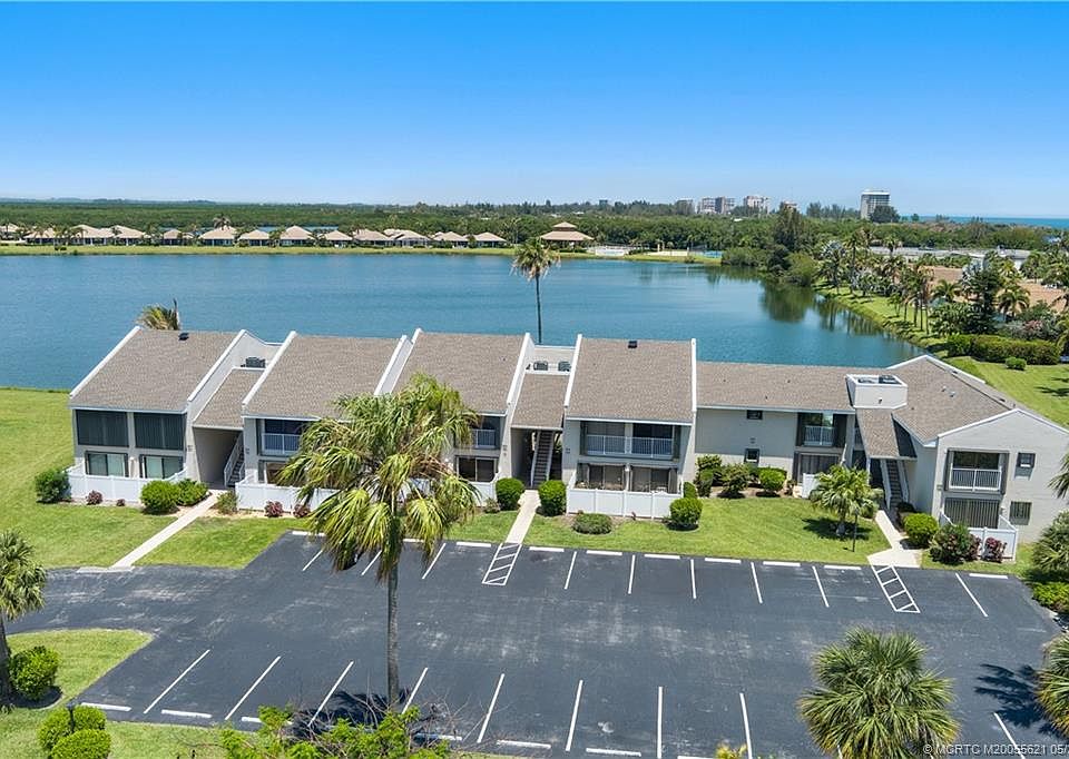1st image of 3206 S Lakeview Cir #1203