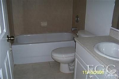 5th image of 303 NW 26th St