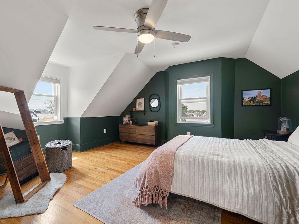 1st image of 62 Park Ave Unit 2