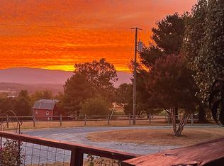 2665 Panorama Dr, Elkton, VA 22827