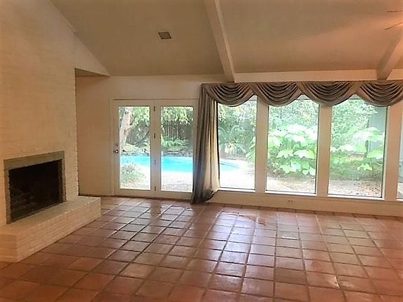 2nd image of 3743 Rocky Woods Dr
