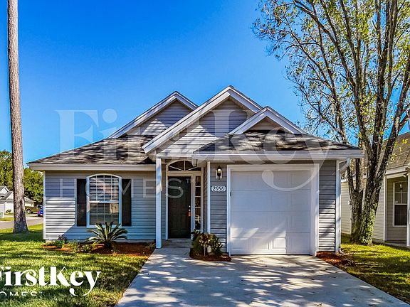 2nd image of 2956 Centerwood Dr