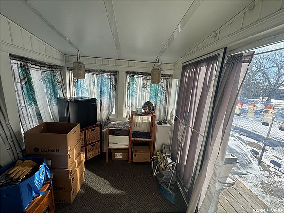 2nd image of 1620 Rothwell Street