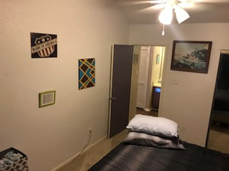 3211 Pearl St #703 — Photo 15