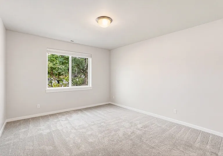 1231 N Tschirley St #1 — Photo 17