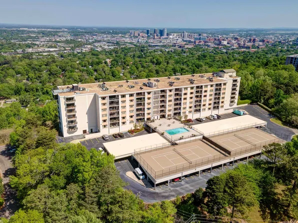 1200 Beacon Pkwy E Unit 202, Birmingham, AL 35209