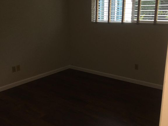 2nd image of 11440 Acacia St