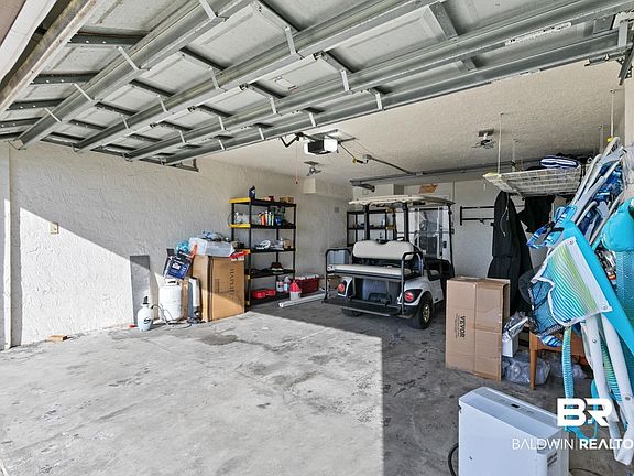 4th image of 3894 Spinnaker Dr Unit 105B
