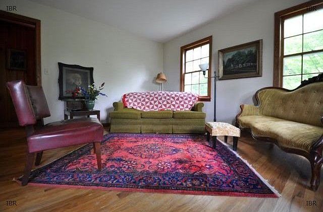 2nd image of 102 Chestnut St