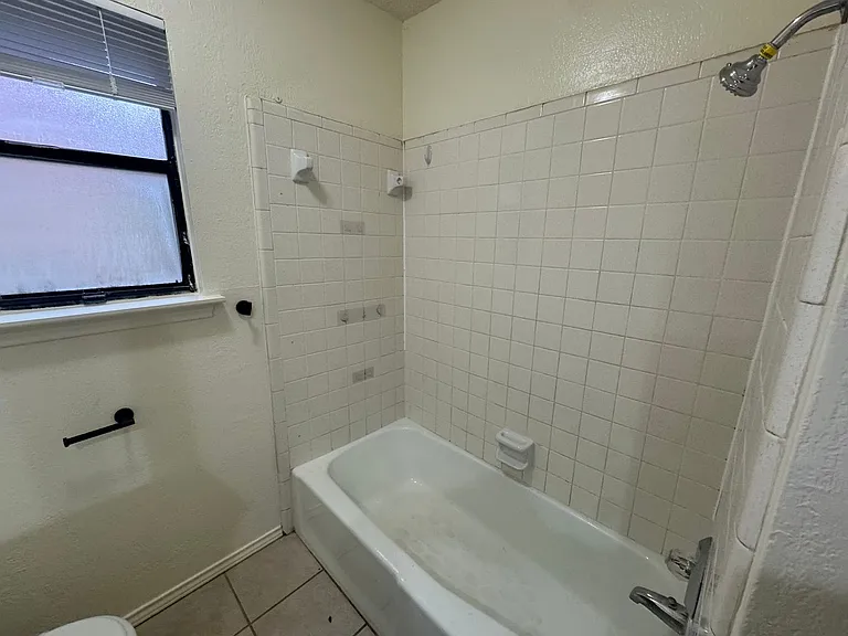 5604 Fireside Dr — Photo 18