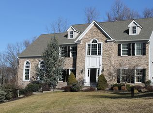 147 Pinkneyville Rd, Lafayette, NJ 07848