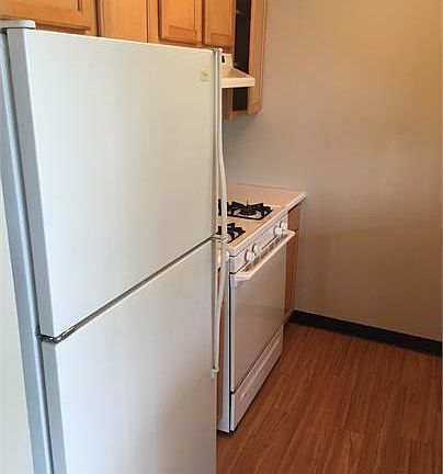 3rd image of 1931 Prairie Sq APT 313