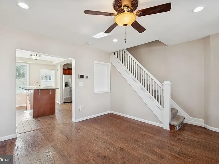 3343 Ravenwood Ave — Photo 7