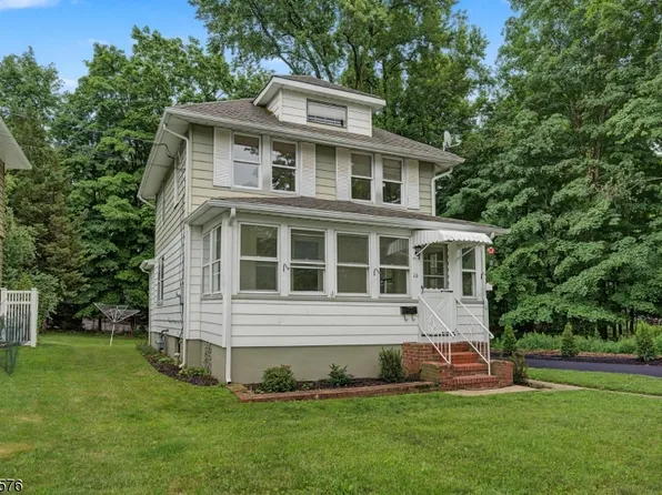 16 Garden Ave, Rockaway Boro, NJ 07866