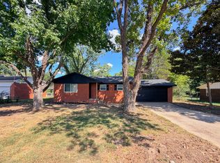 905 Lamer Ave, Tahlequah, OK 74464