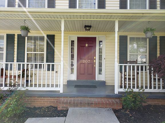 2nd image of 307 Archer Ct