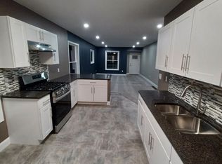 18 Winegar Pl, Buffalo, NY 14210