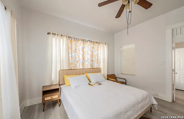 302 E Cevallos #1 — Photo 9