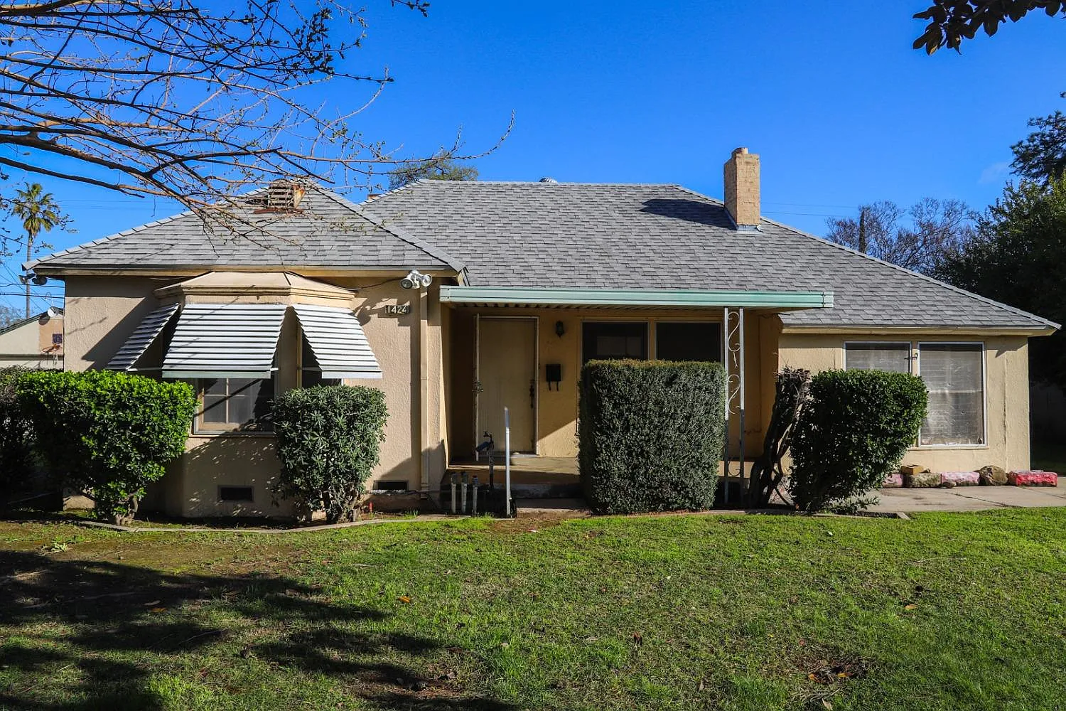 1424 W Terrace Ave photo 1