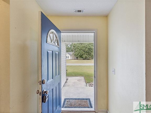 4th image of 289 Barrister Circle