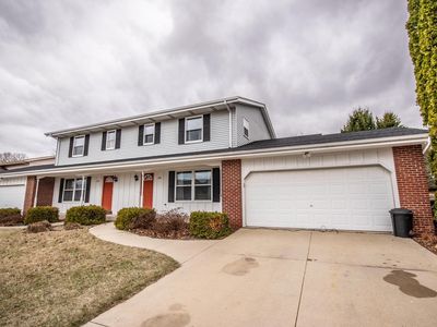 133 Martin DRIVE #135, Pt Washington, WI, 53074