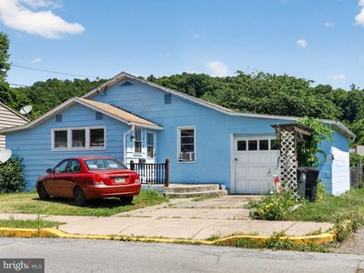 10 W Sherman St, Mount Union, PA, 17066
