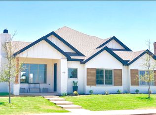 615 Cambridge Ave, Wolfforth, TX 79382