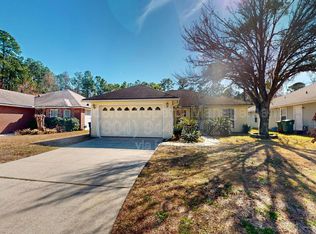 7698 Fawn Lake Dr S, Jacksonville, FL 32256