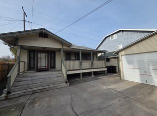 821 Raymond Ave, Long Beach, CA 90804