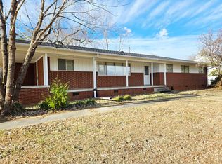 3261 Alamance Rd, Burlington, NC 27215