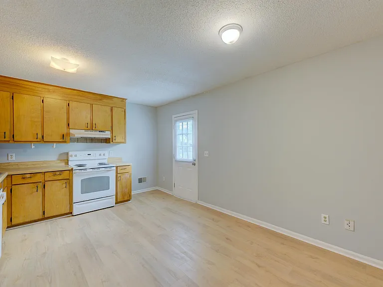 4203 Monticello Rd — Photo 9