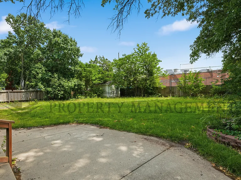 6517 E Elm St — Photo 3