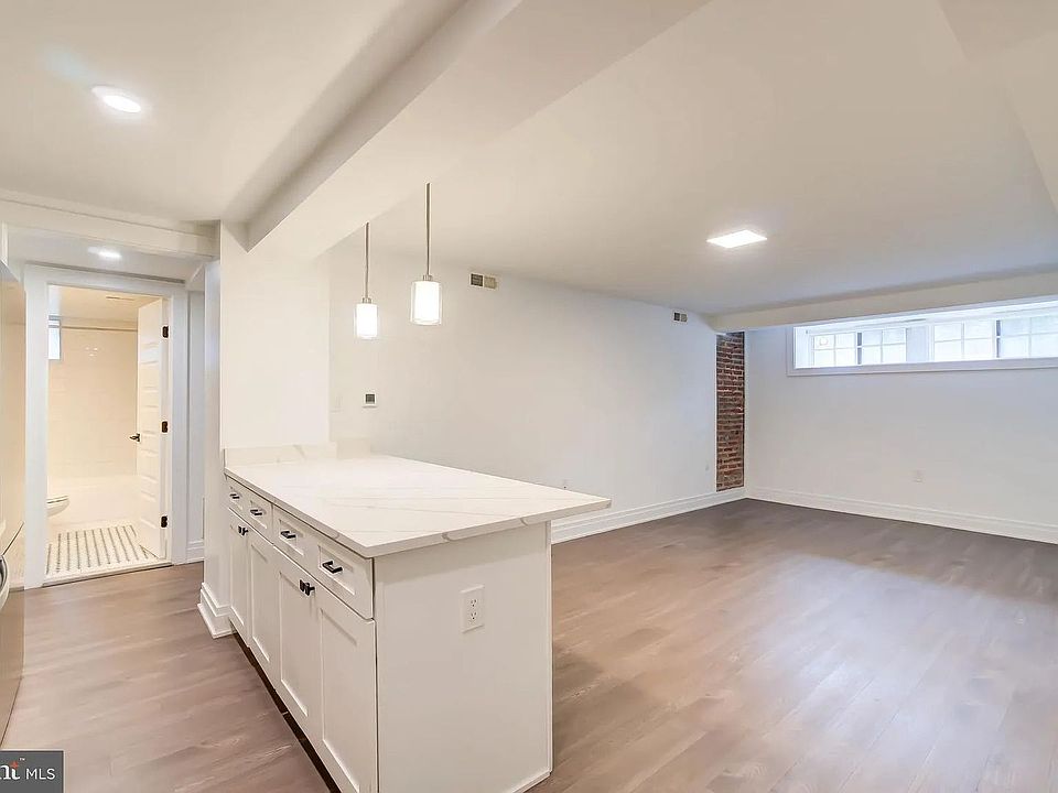 2nd image of 3625 16th St NW APT 403