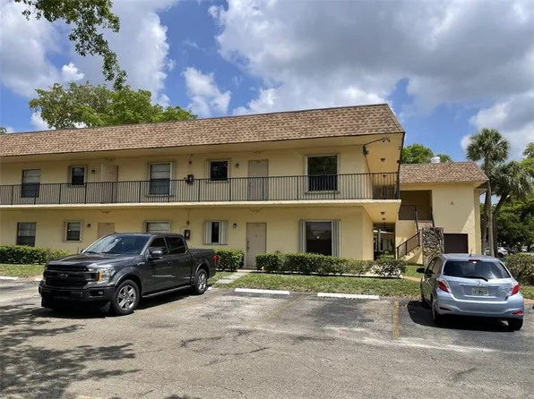 250 Gate Road #155, Hollywood, FL 33024