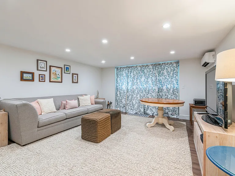 3008 Mitchell Rd — Photo 9