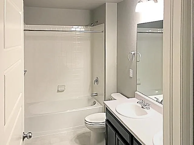 Double sink full bathroom.