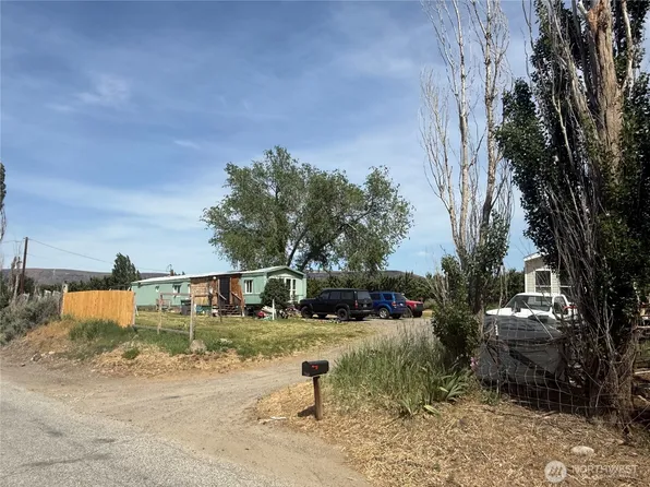 7343 Tarpiscan Road, Malaga, WA 98828