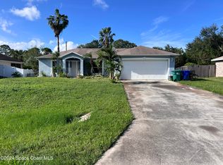665 Breakwater Ter, Sebastian, FL 32958