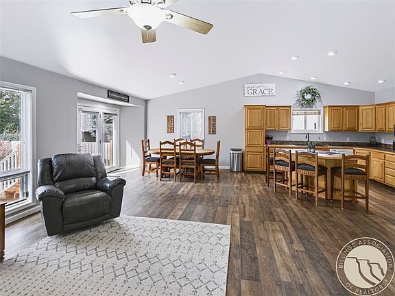 4th image of 403 Granite Peak Dr