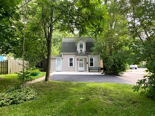 263 Orchard St — Photo 2