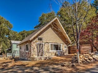 453 Pyramid Dr, Crestline, CA 92325