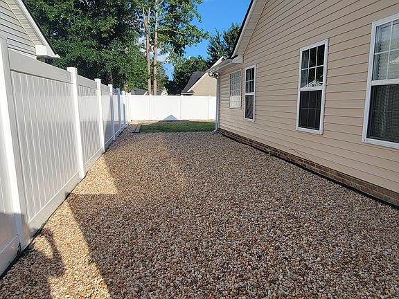 4th image of 4315 Rocinta Ct
