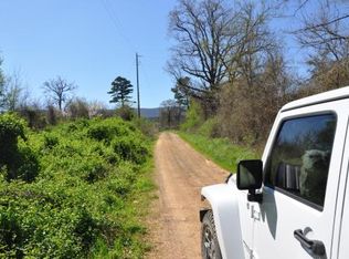 15696 Country Cove Rd, Mena, AR 71953